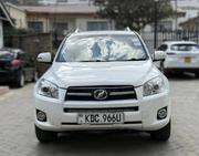 Toyota RAV4 2014 White for sale