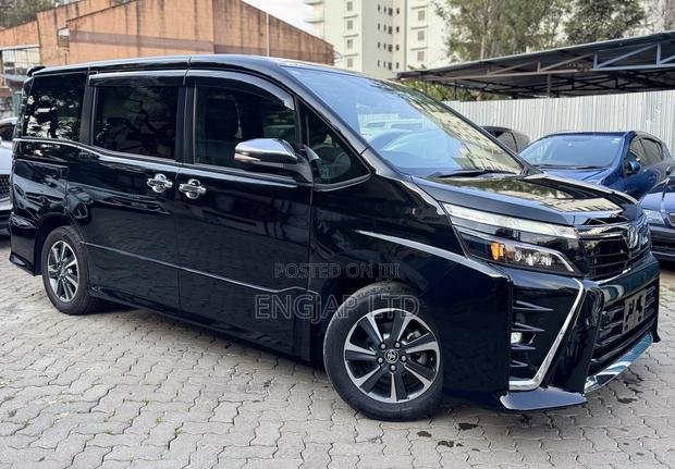Toyota Voxy ZS Kirameki II 2WD 7-Seater 2019 Black