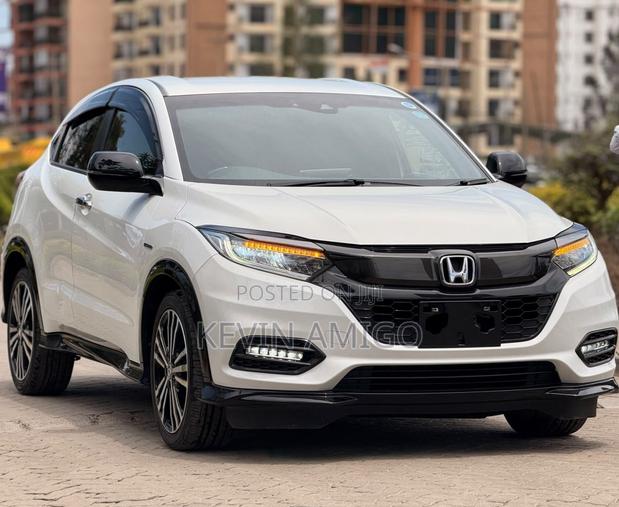 Honda Vezel 1.5 2WD 2019 White