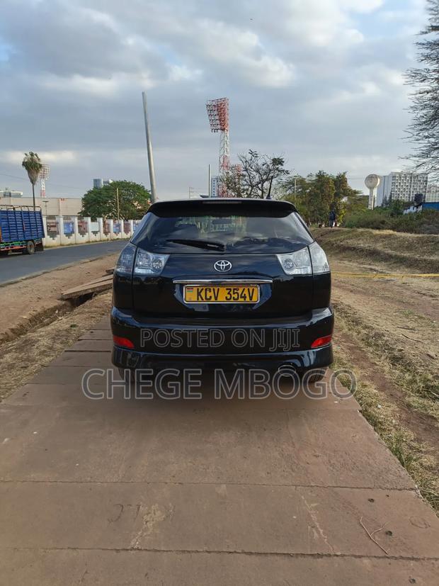 Toyota Harrier 240G 2012 Black