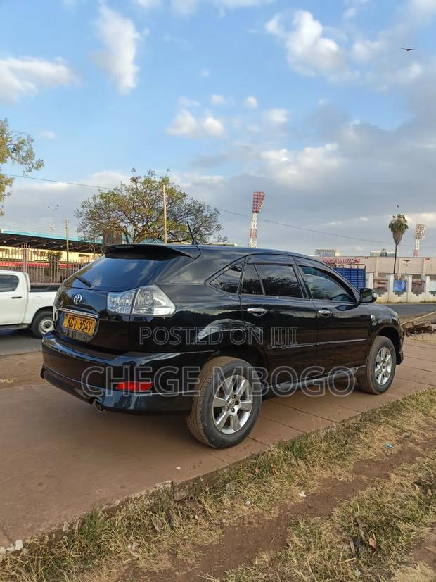 Toyota Harrier 240G 2012 Black