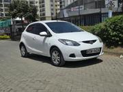 Mazda Demio 2010 White for sale