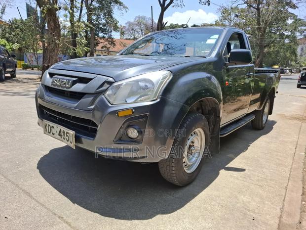 Isuzu D-MAX 2021 Gray