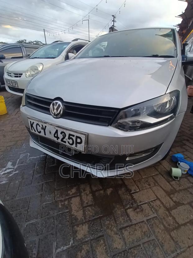 Volkswagen Polo 2013 Silver