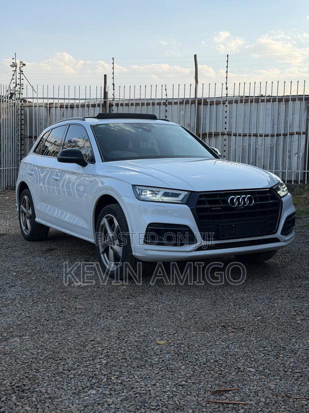 Audi Q5 45 Premium AWD quattro 2020 White