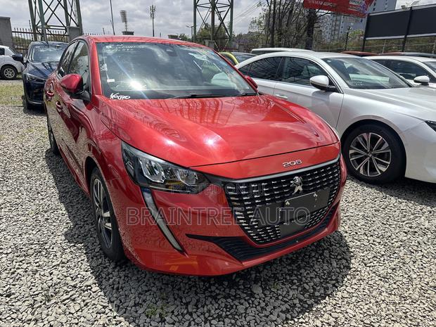 Peugeot 208 2021 Red