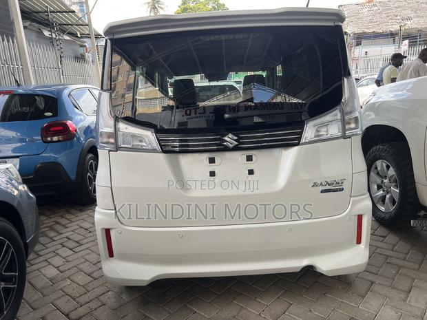 Suzuki Solio 2019 White