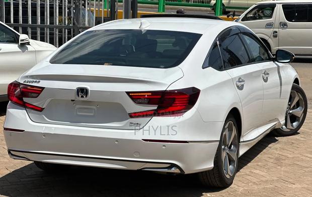 Honda Accord 2021 White