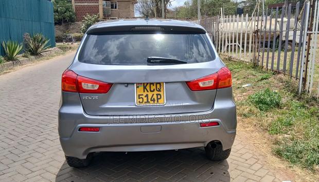 Mitsubishi RVR 2.0 2011 Gray