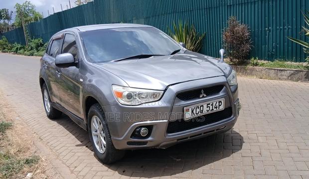 Mitsubishi RVR 2.0 2011 Gray