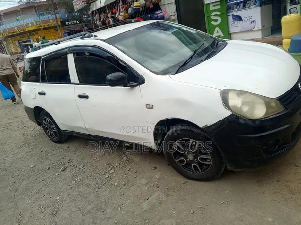 Nissan Advan 2010 White