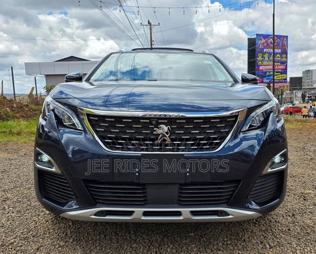 Peugeot 5008 1.6 BlueHDi 120 2019 Blue