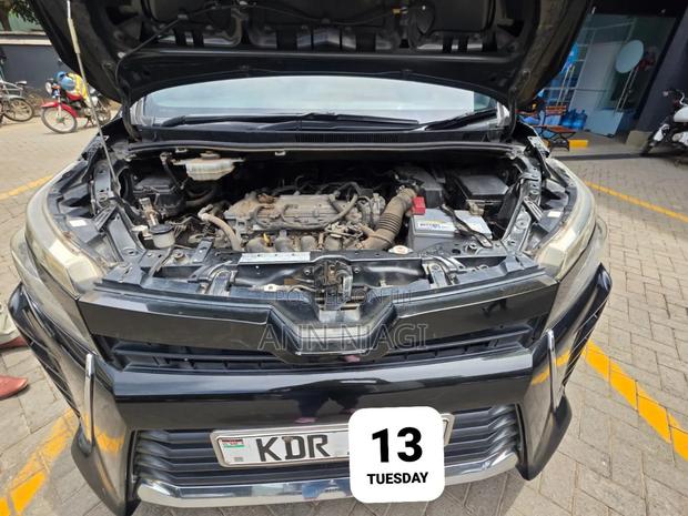 Toyota Voxy 2018 Black