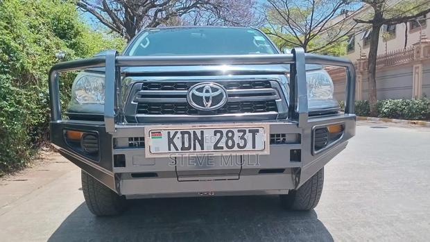 Toyota Hilux Revo Single Cab Deisel 2.8 AWD 2017 Brown