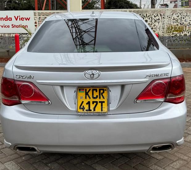 Toyota Crown 2012 Silver
