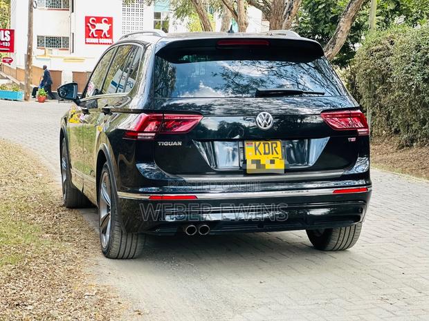 Volkswagen Tiguan 2016 Black