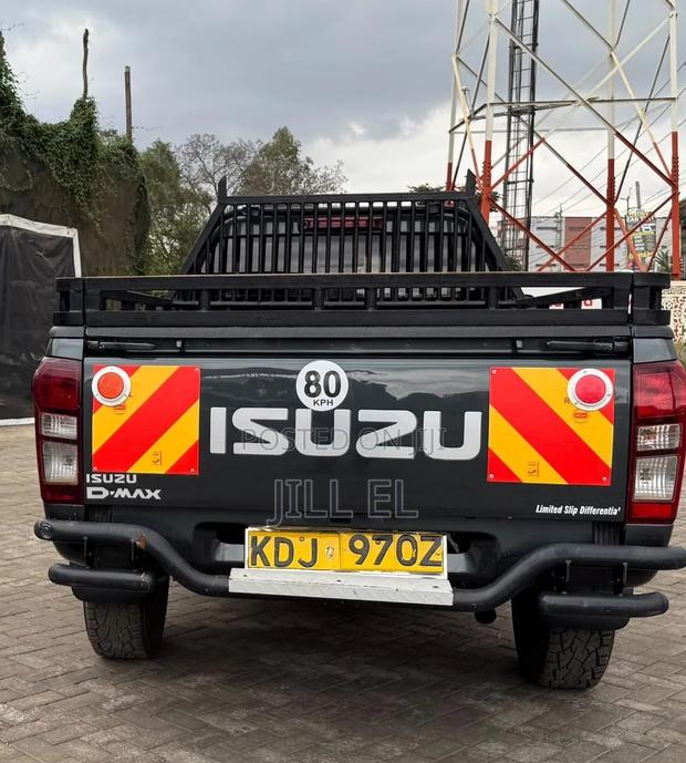 Isuzu D-MAX 2022 Blue
