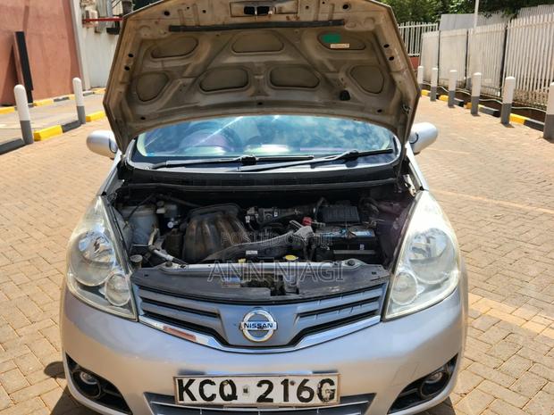 Nissan Note 2011 Silver