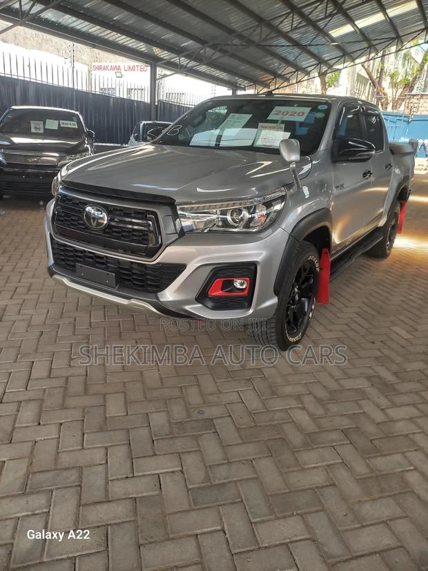 Toyota Hilux 2.4 Diesel 2020 Gray