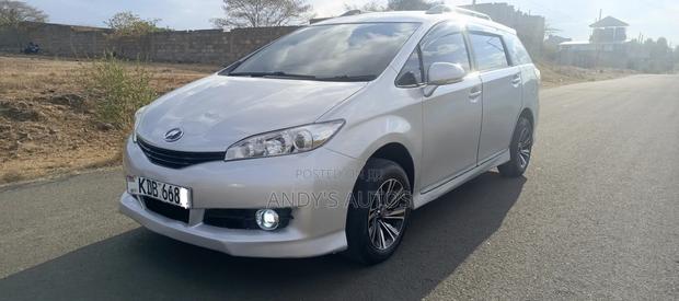 Toyota Wish 2015 Silver