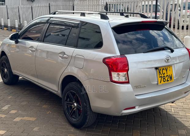 Toyota Corolla Fielder 1.5 Petrol AWD 2012 Silver