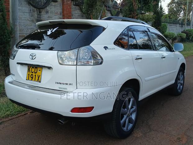 Toyota Harrier 2008 White