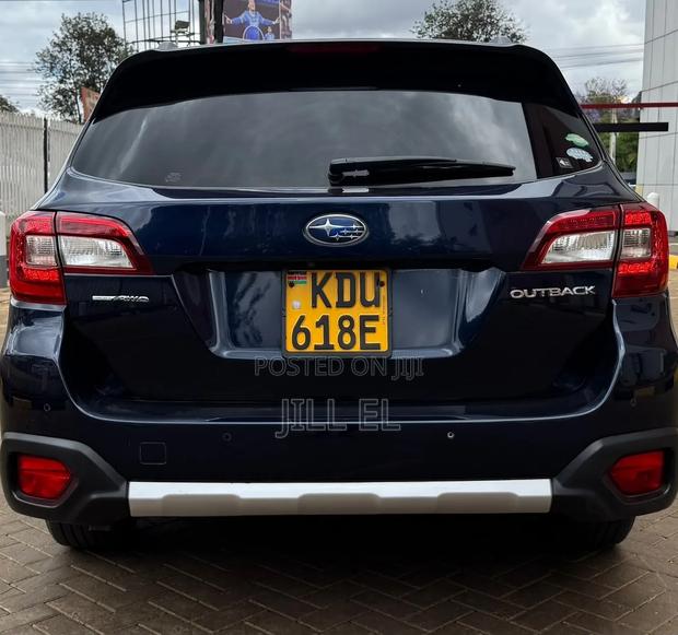 Subaru Outback 2.5i Premium AWD 2018 Black