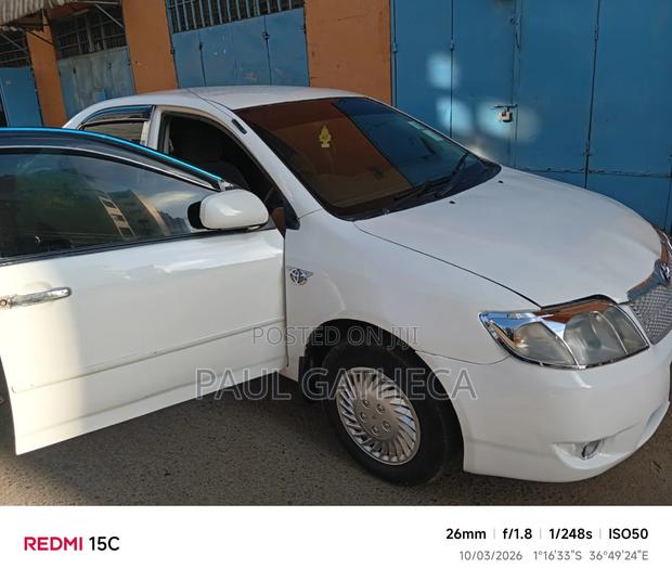 Toyota Corolla 2006 White