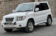 Mitsubishi Pajero IO 2000 White for sale