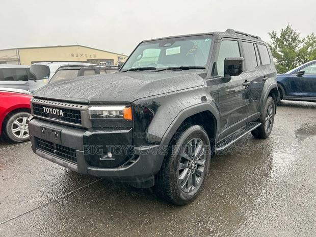 Toyota Land Cruiser Prado 2024 Black