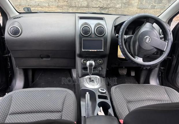 Nissan Dualis 2010 Black