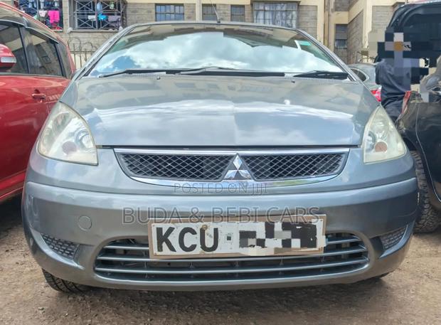 Mitsubishi Colt Plus 2012 Gray