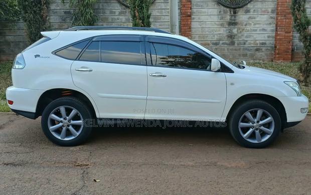 Toyota Harrier 2008 White