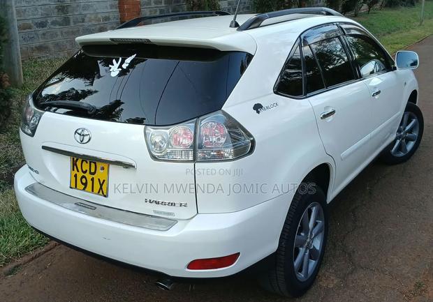 Toyota Harrier 2008 White
