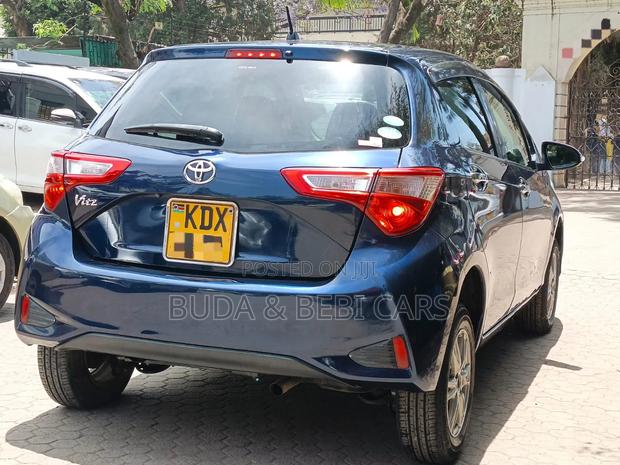 Toyota Vitz 2018 Blue