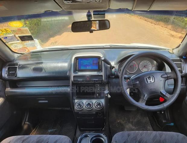 Honda CR-V 2005 White