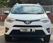 Toyota RAV4 2015 White for sale