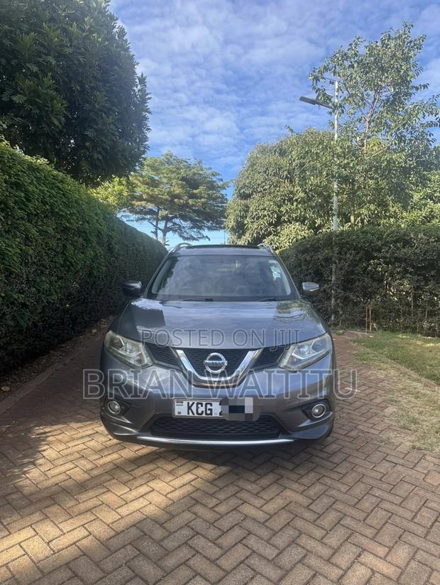 Nissan X-Trail 2015 Silver