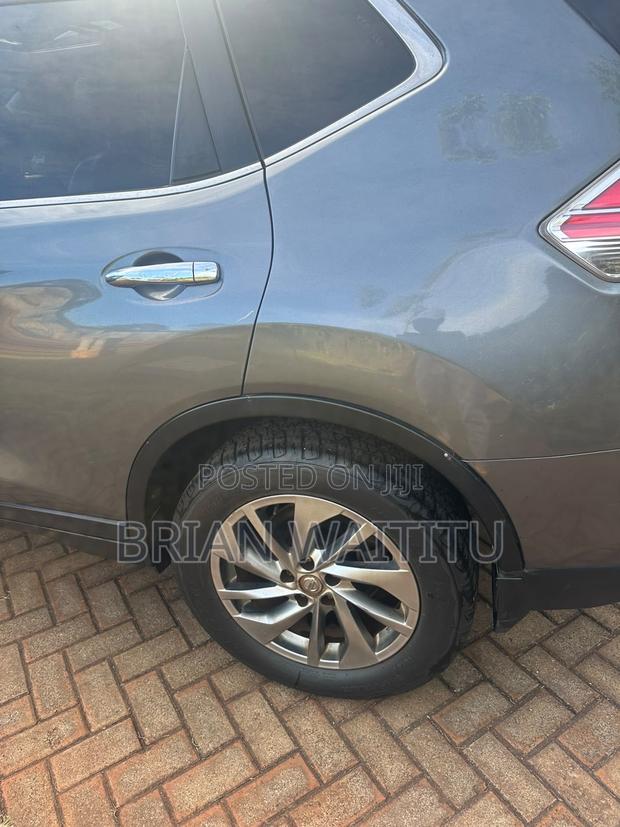 Nissan X-Trail 2015 Silver
