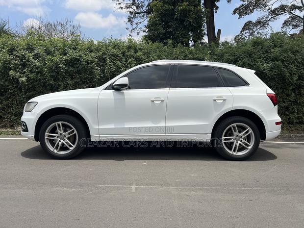 Audi Q5 2.0T Premium Quattro 2012 White