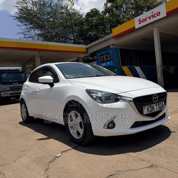 Mazda Demio 2016 White