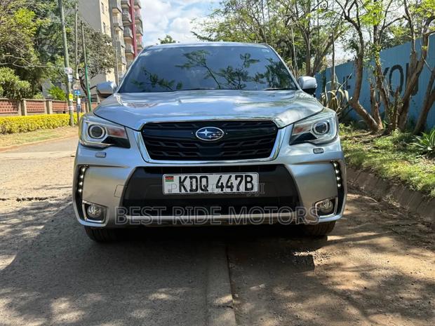 Subaru Forester 2.0XT Premium AWD 2017 Silver