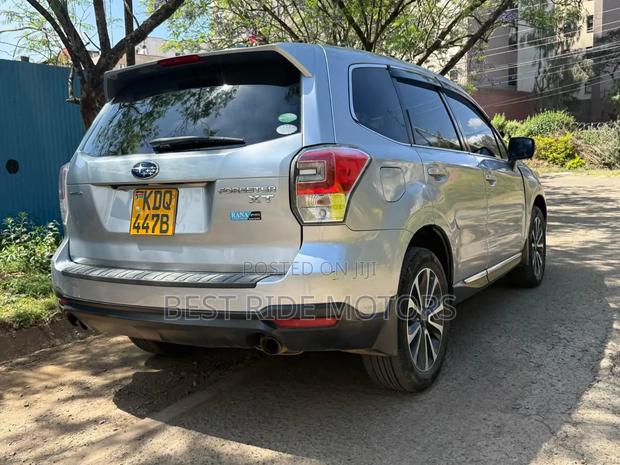 Subaru Forester 2.0XT Premium AWD 2017 Silver