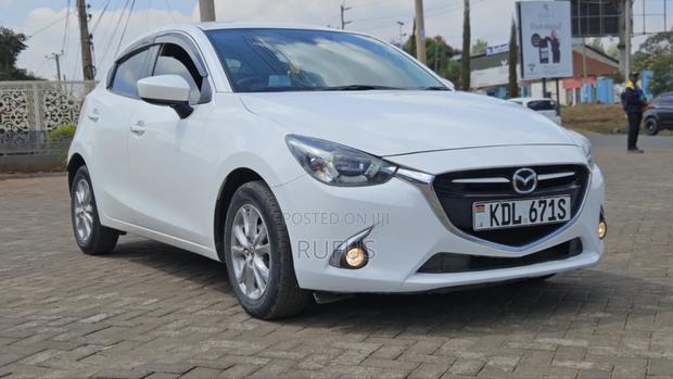 Mazda Demio 2016 White