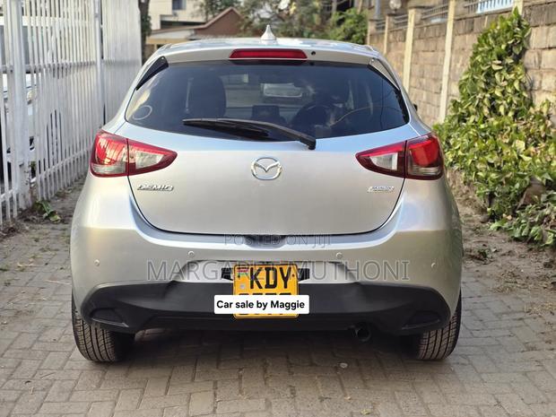 Mazda Demio 2019 Silver