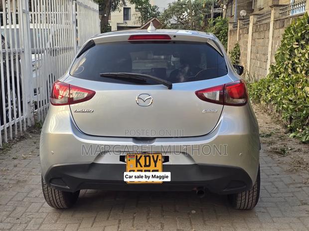 Mazda Demio 2019 Silver