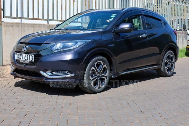 Honda Vezel 2018 Black