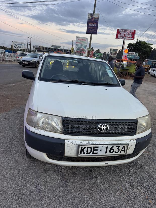 Toyota Probox 1.5 DX 2WD 2015 White