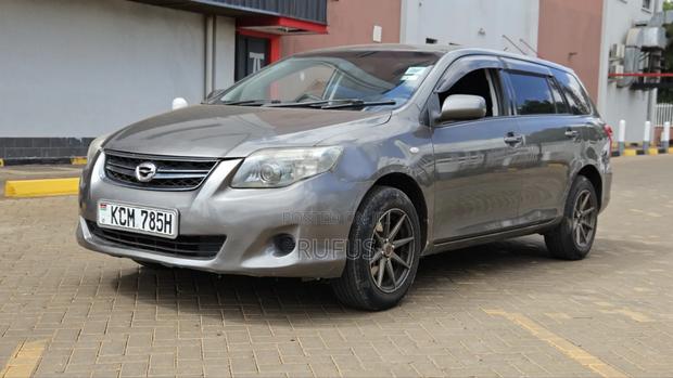 Toyota Corolla Fielder 1.5 Petrol FWD 2010