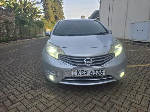 Nissan Note 2013 Silver